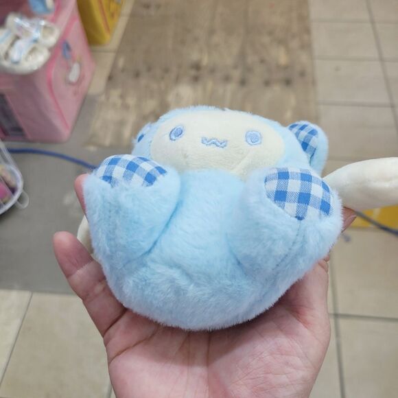 Brand New Cinnamoroll Blue & White Plushies Keychain - Picture 3 of 8